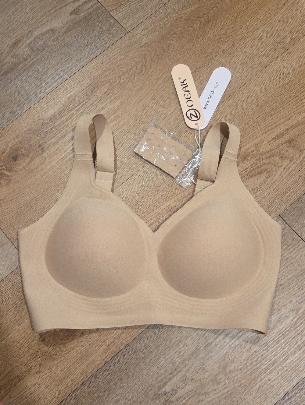 Oeak Jelly Nude Seamless Molded Support Bra